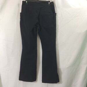 Mountain Hardwear Women’s Black Cargo Pants Size 8 Adjustable Waist & Ankles